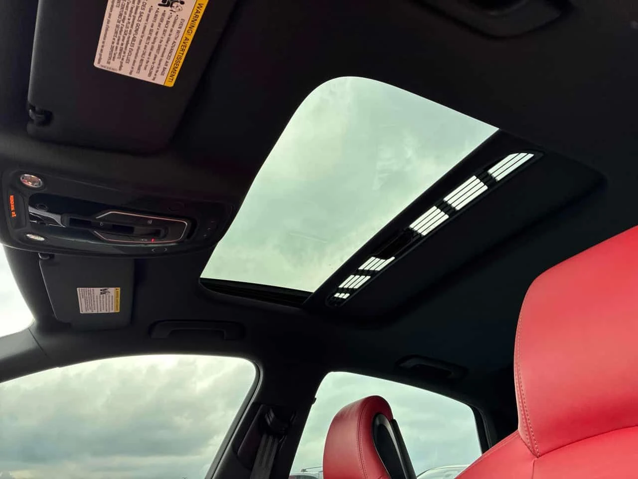 Audi S4 Progressiv/ШИБИДАХ/ДИСТРОНИК/360/ГУМИ+ ДЖАНТИ , снимка 11 - Автомобили и джипове - 54417338