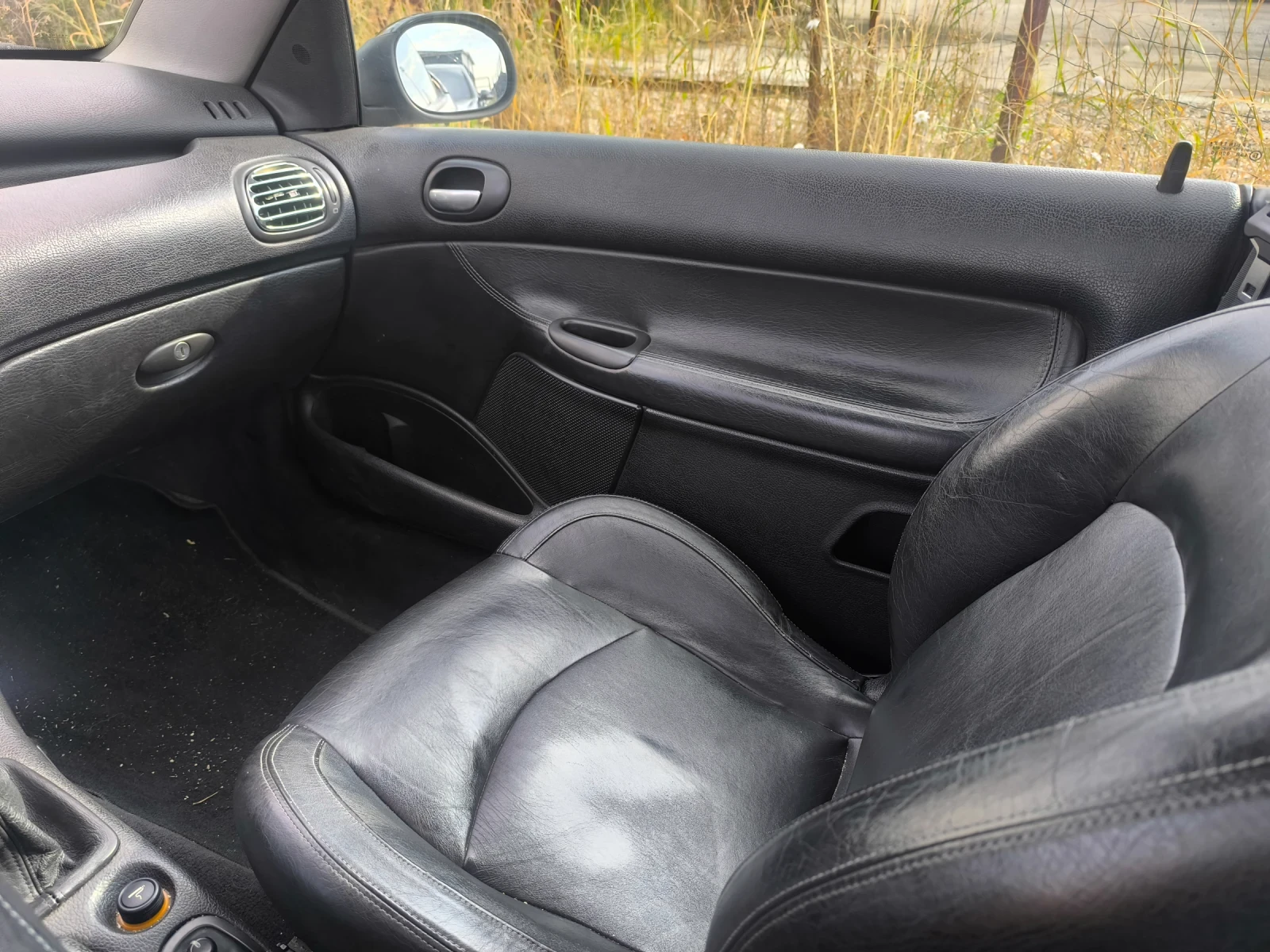 Peugeot 206 Кабриолет перфектен подарък , снимка 7 - Автомобили и джипове - 54458099