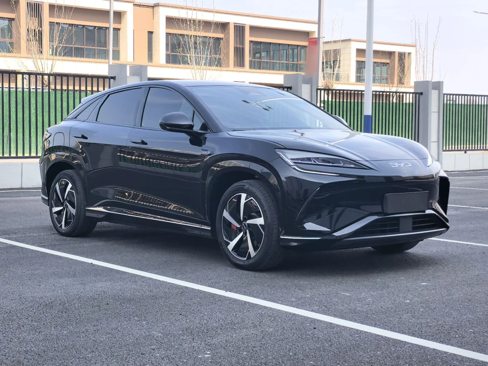 BYD Sealion 7 RWD Long-Range Version 80.64 kWh, снимка 2 - Автомобили и джипове - 54647246