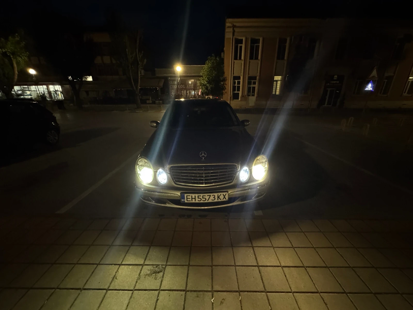 Mercedes-Benz E 280, снимка 3 - Автомобили и джипове - 54901034