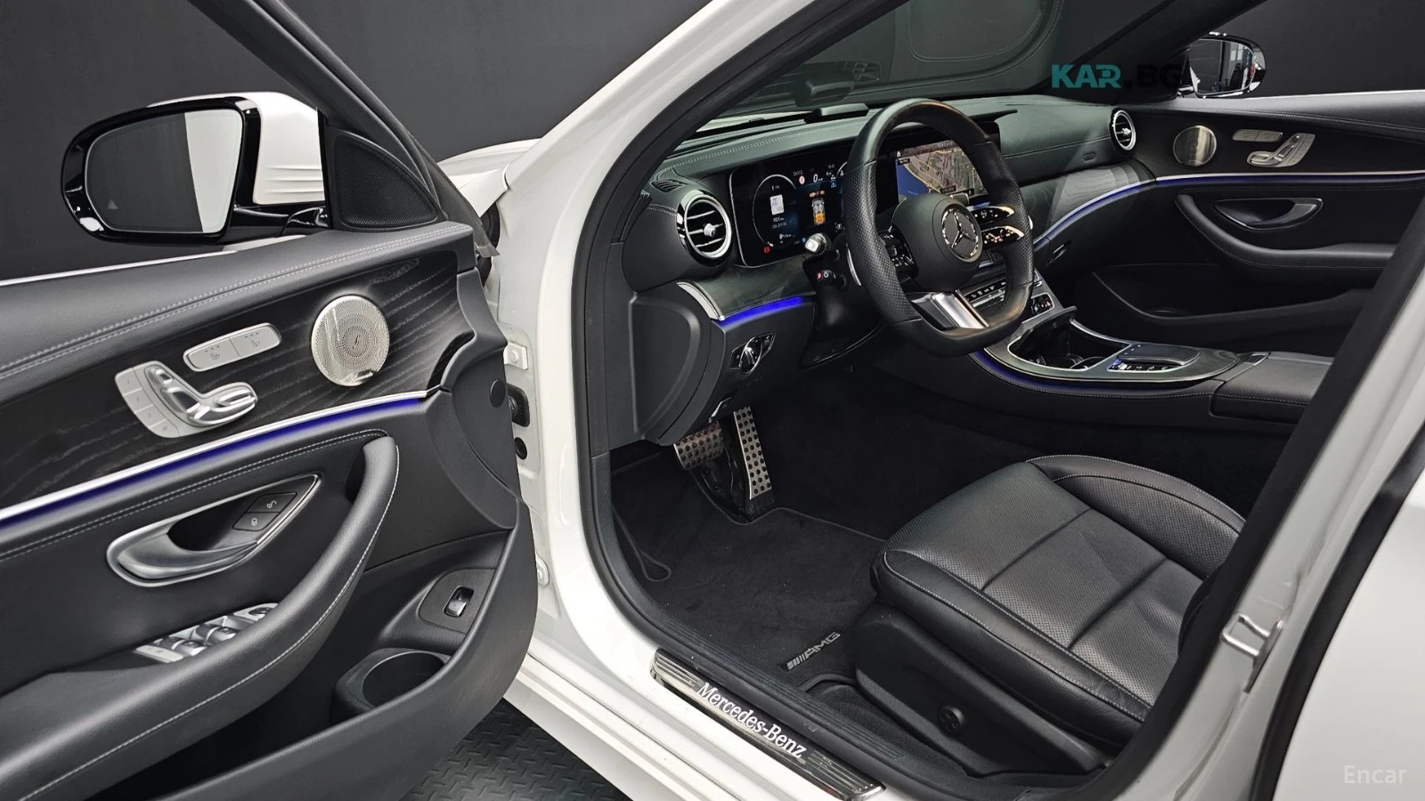 Mercedes-Benz E 220 D 4MATIC AMG-Line Автокредит Цена до България, снимка 5 - Автомобили и джипове - 55190843