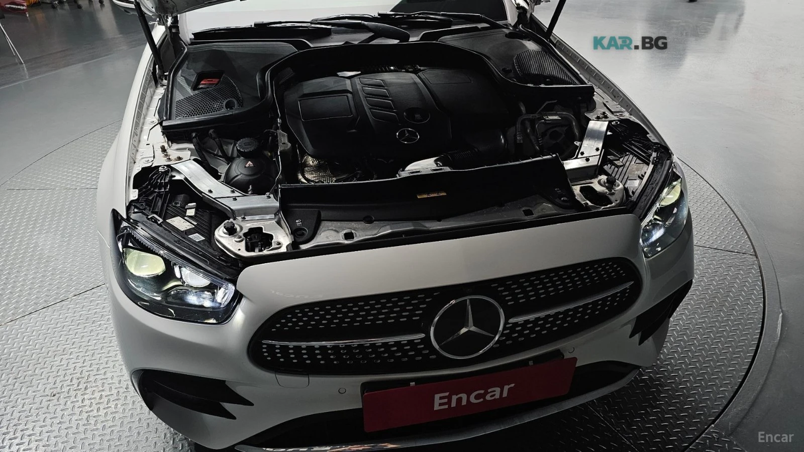 Mercedes-Benz E 220 D 4MATIC AMG-Line Автокредит Цена до България, снимка 16 - Автомобили и джипове - 55190843