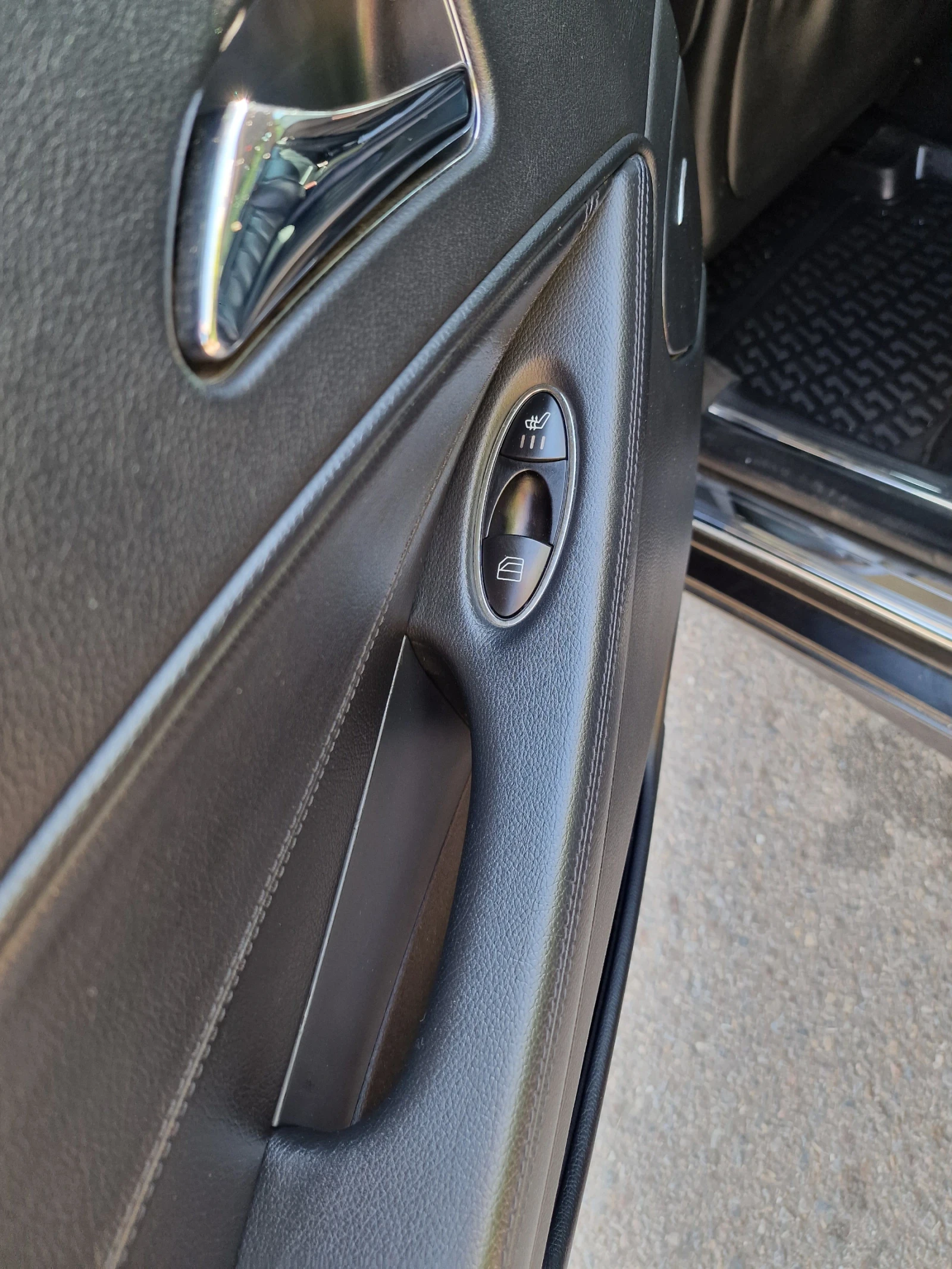 Mercedes-Benz CLS 500, снимка 5 - Автомобили и джипове - 55274675