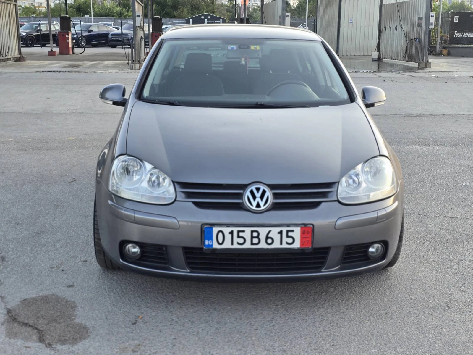 VW Golf 1.6i/102к.с., снимка 2 - Автомобили и джипове - 55704369