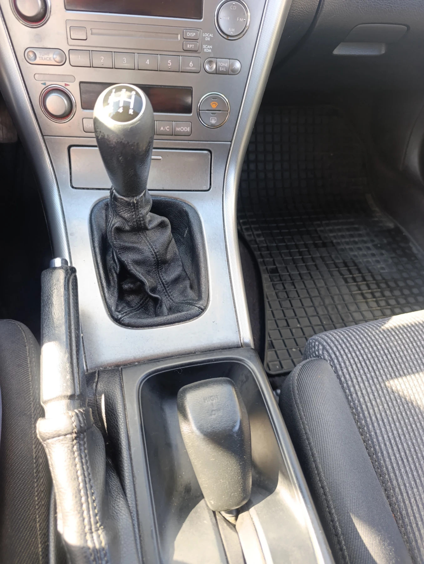 Subaru Outback, снимка 8 - Автомобили и джипове - 56114505