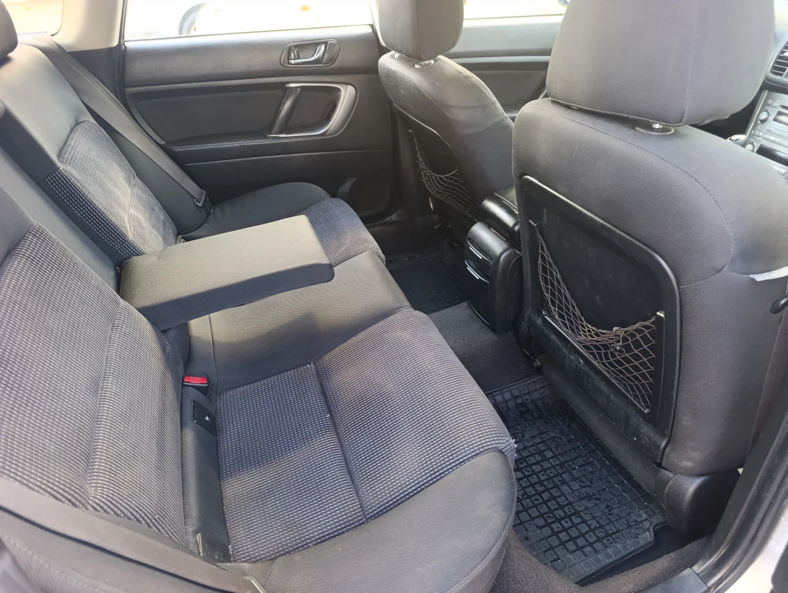 Subaru Outback, снимка 6 - Автомобили и джипове - 56114505