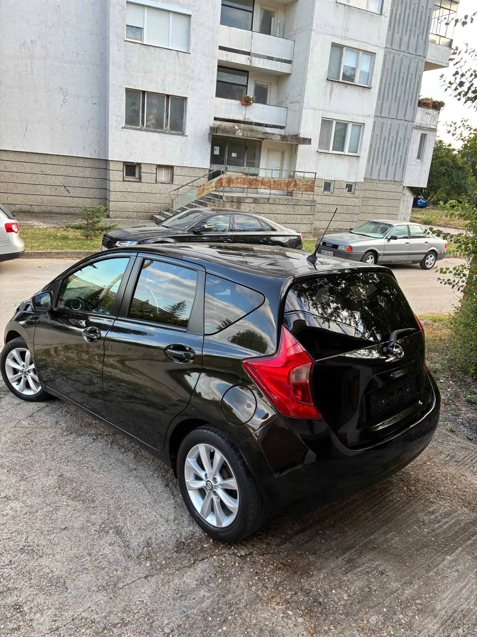 Nissan Note 1.2i/avtomatik/navi., снимка 7 - Автомобили и джипове - 56156250