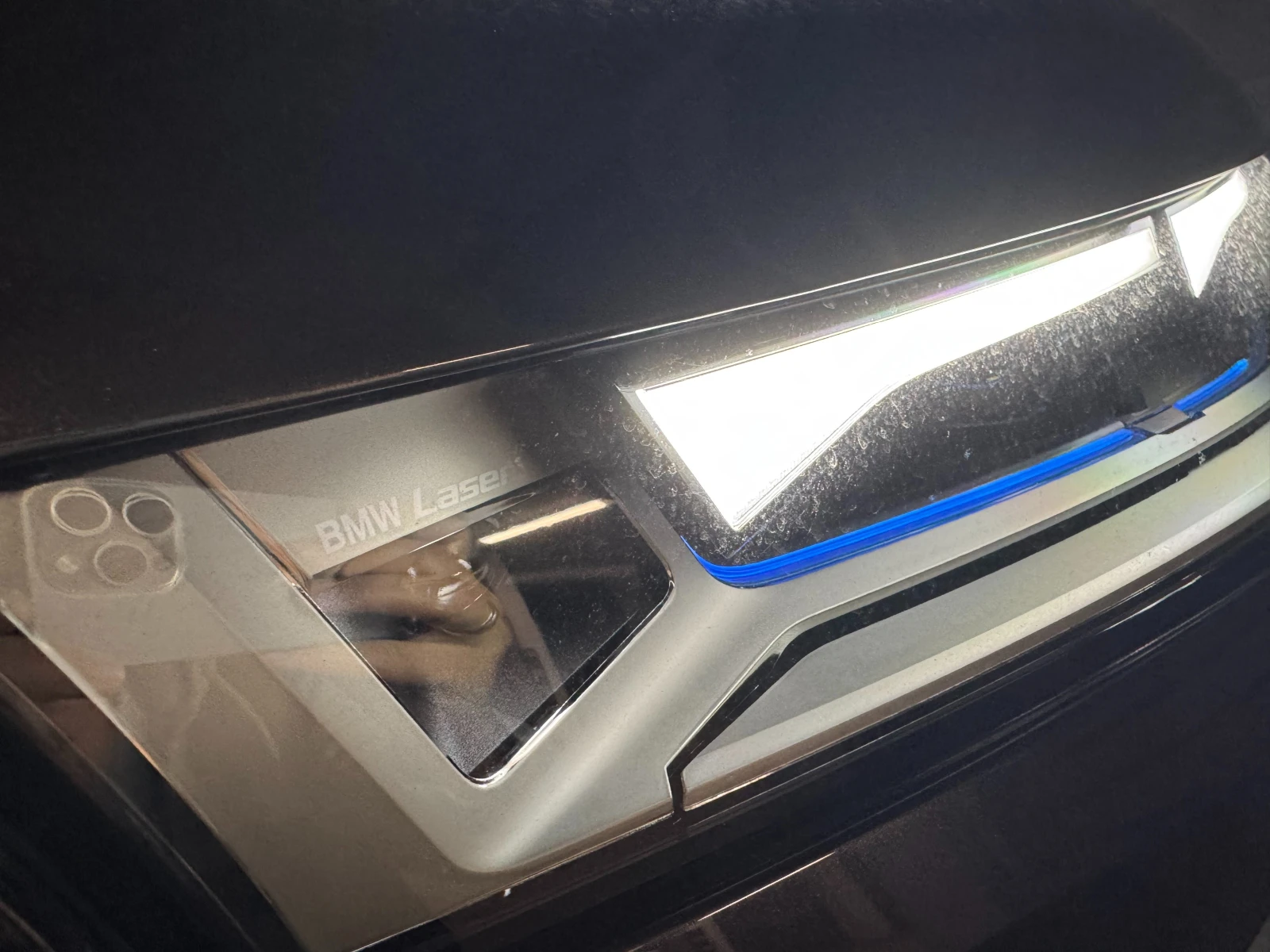 BMW iX xDrive40| ПАНО| LaserMatrix| 4WS| HUD| H/K, снимка 16 - Автомобили и джипове - 56234899