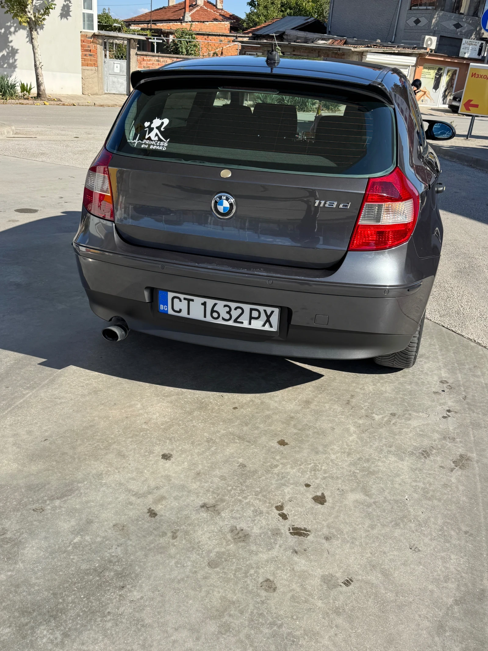 BMW 118, снимка 12 - Автомобили и джипове - 56330855