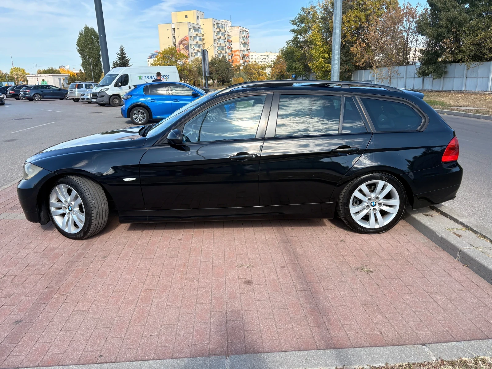 BMW 320, снимка 5 - Автомобили и джипове - 56439416