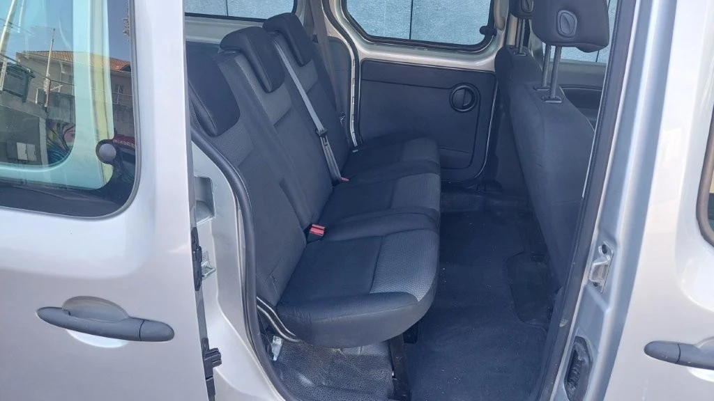 Renault Kangoo ZE 33 Maxi Electric, снимка 15 - Автомобили и джипове - 56562429