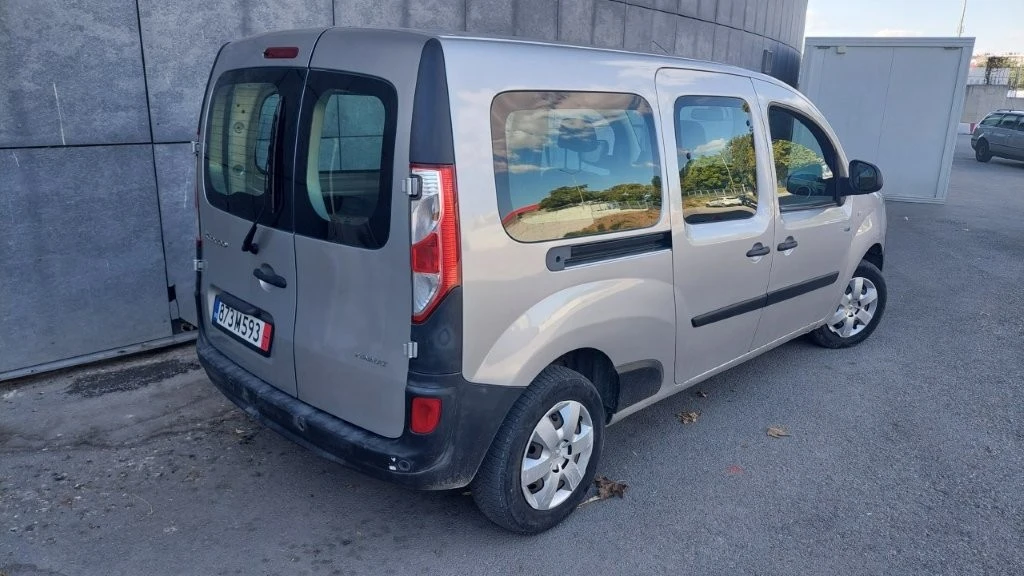 Renault Kangoo ZE 33 Maxi Electric, снимка 4 - Автомобили и джипове - 56562429
