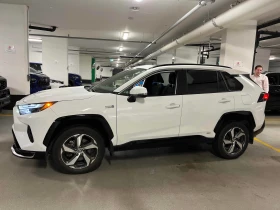 Toyota Rav4 * AWD * CARFAX * ОПЦИЯ ЗА ФИНАНСИРАНЕ | Auto.bg — изображение 13