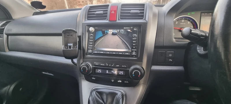 Honda Cr-v 2.2, снимка 10 - Автомобили и джипове - 48951943