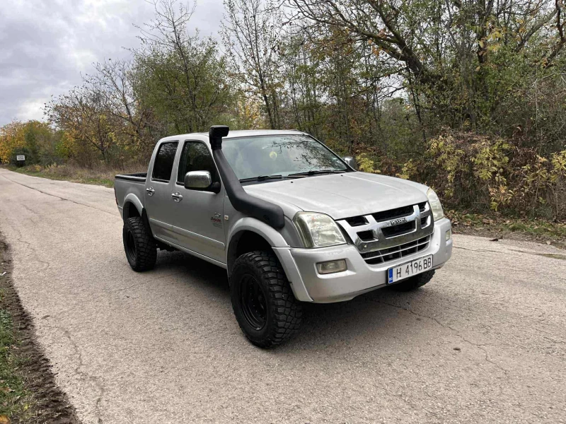 Isuzu D-max, снимка 9 - Автомобили и джипове - 52506487