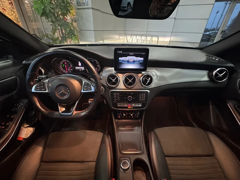 Mercedes-Benz GLA 200, снимка 9 - Автомобили и джипове - 52861512