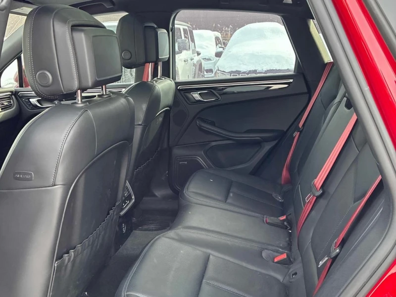 Porsche Macan 2023 * AWD * КЛИП НА МОТОР * ОТ ПРЕДСТАВИТЕЛСТВО, снимка 14 - Автомобили и джипове - 53284824