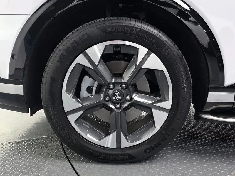 Hyundai Palisade 9 МЕСТЕН | AWD| DISTRO| 360| MIRROR-CAM| ОБДУХ, снимка 4 - Автомобили и джипове - 55063293
