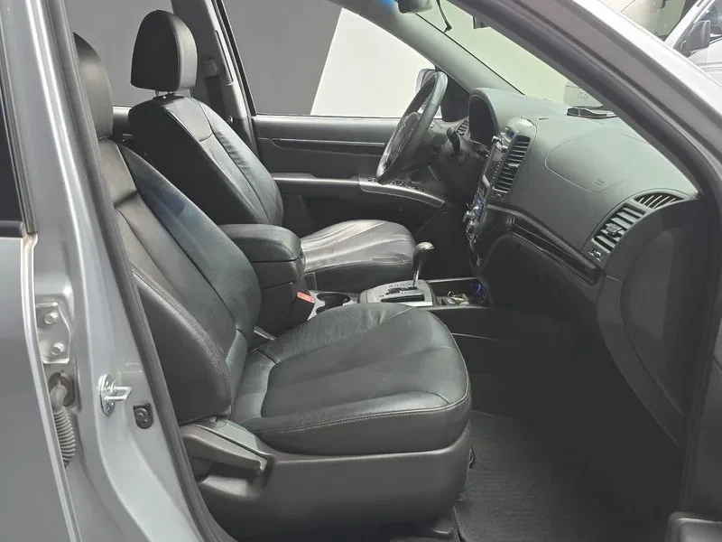 Hyundai Santa fe, снимка 11 - Автомобили и джипове - 56304051