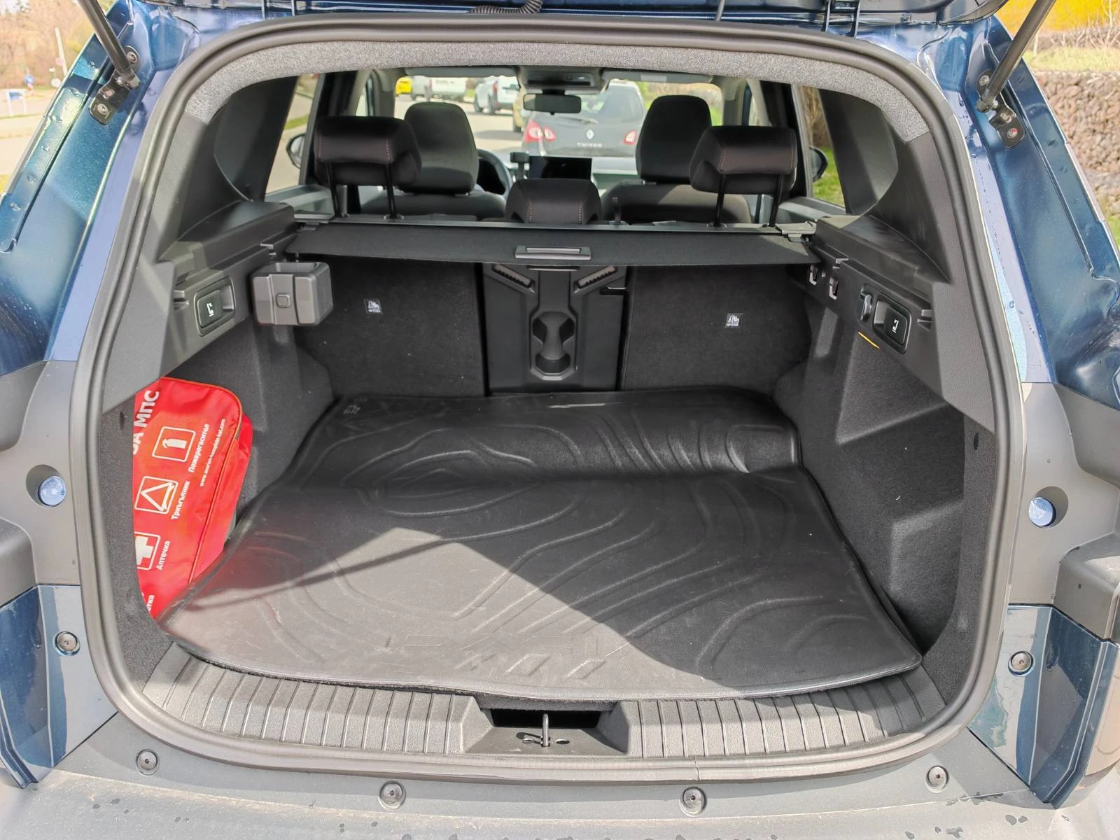 Dacia Bigster 6900  , 1.2TCe 4x4 Extreme NEW | Mobile.bg   12