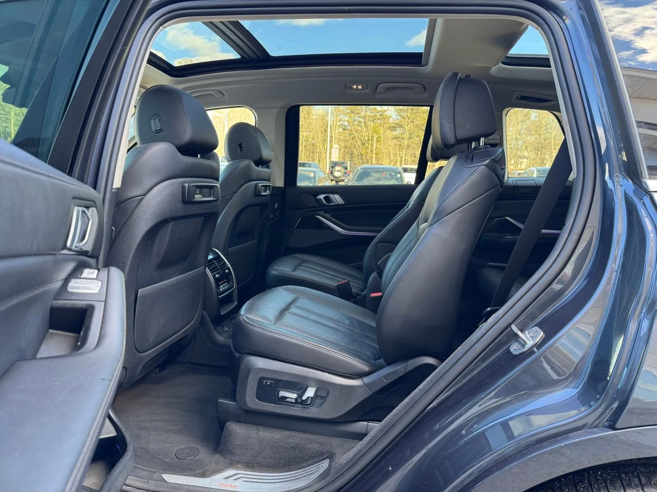 BMW X7 XDRIVE40I * harman/kardon* подгрев* обдухване* 360 - изображение 6