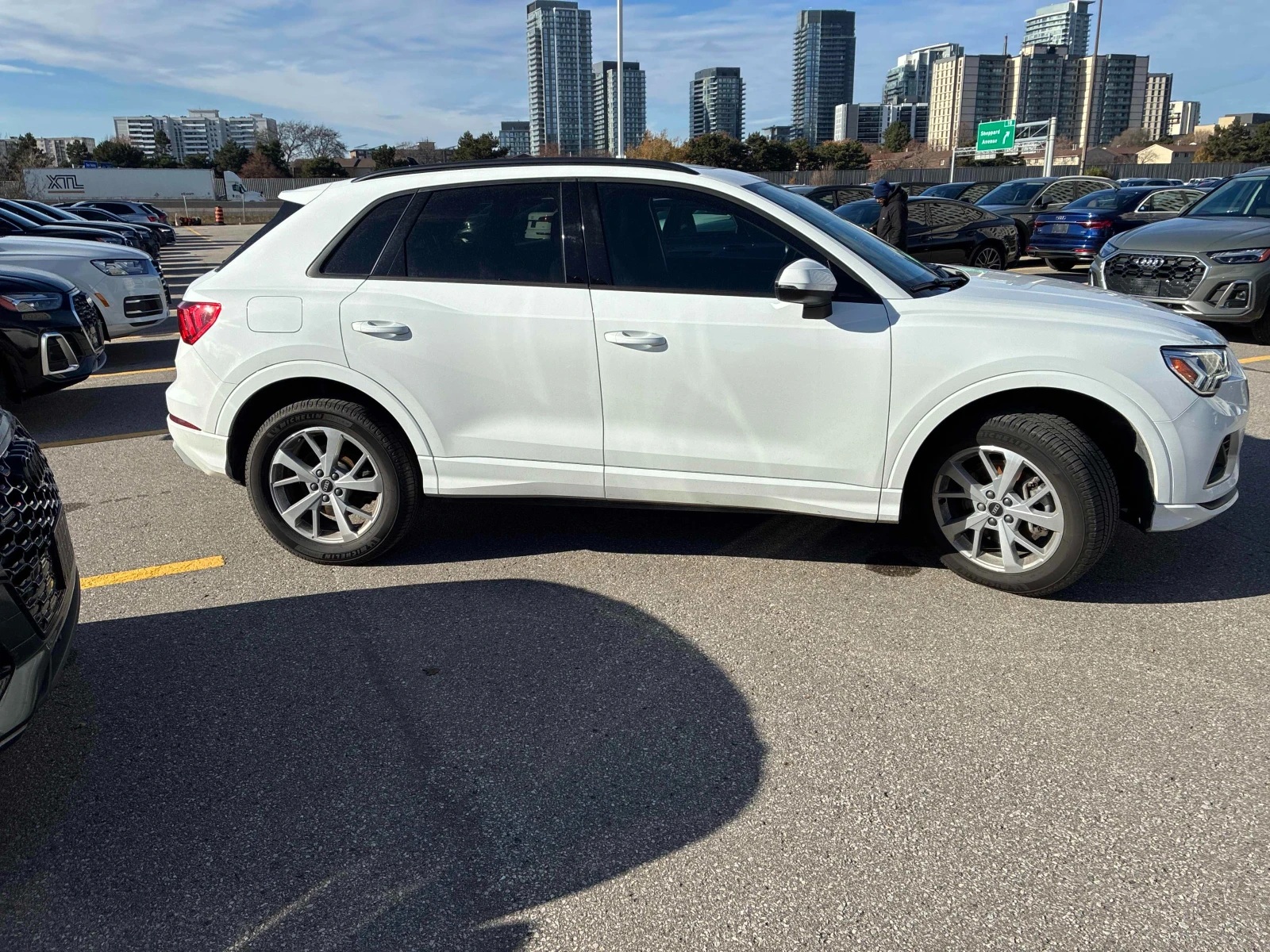 Audi Q3 * CARFAX * БЕЗ ПЪРВОНАЧАЛНА ВНОСКА - изображение 4