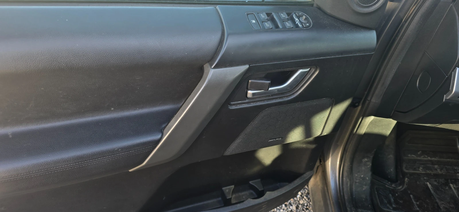 Land Rover Freelander HSE 2.2D ������� | Mobile.bg � ����������� 9