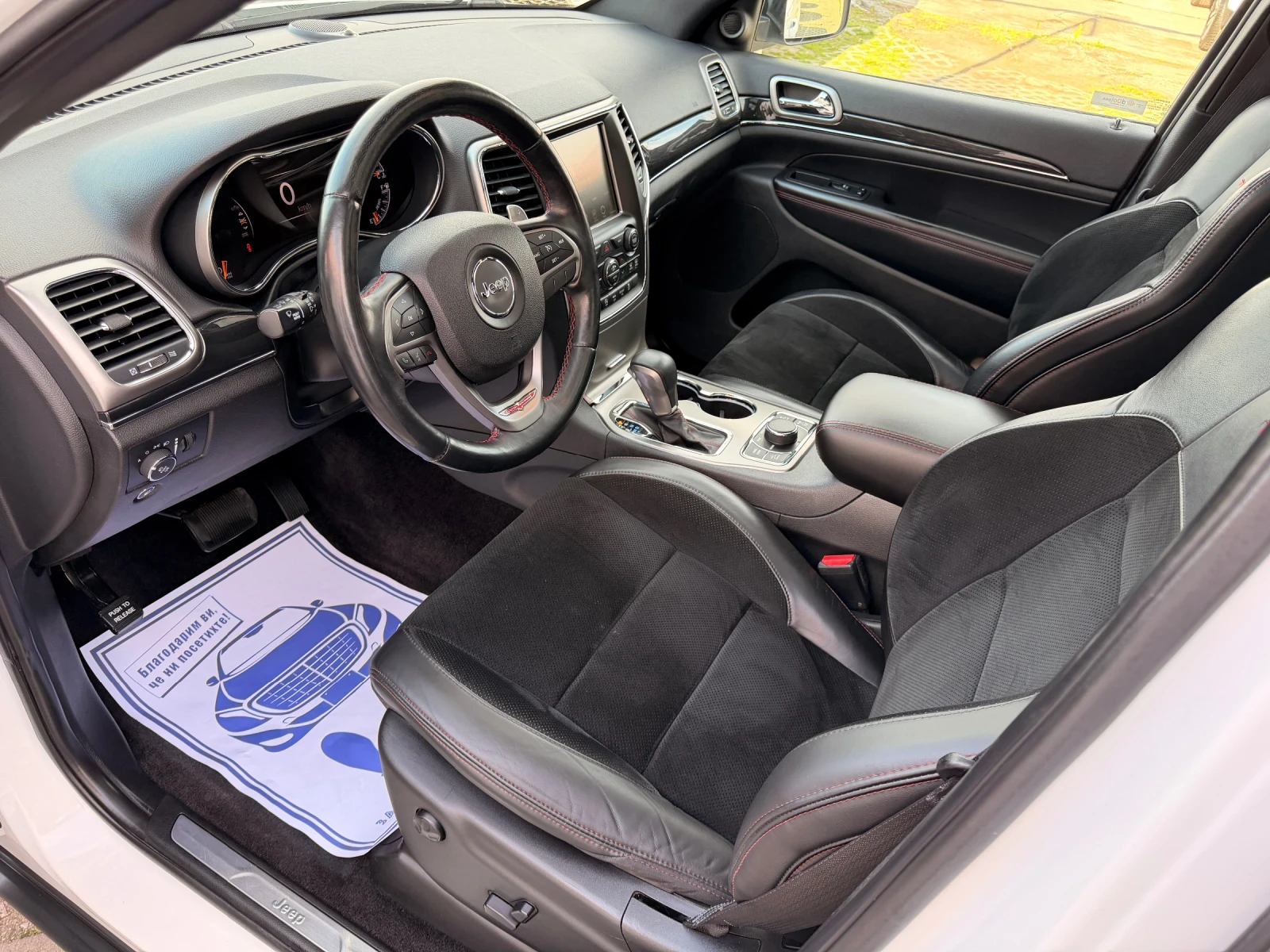 Jeep Grand cherokee Facelift-TRAIL/HAWK-ПАНОРАМА-KEYLES-ПОДГРЕВ-УНИКАТ, снимка 10 - Автомобили и джипове - 54151357