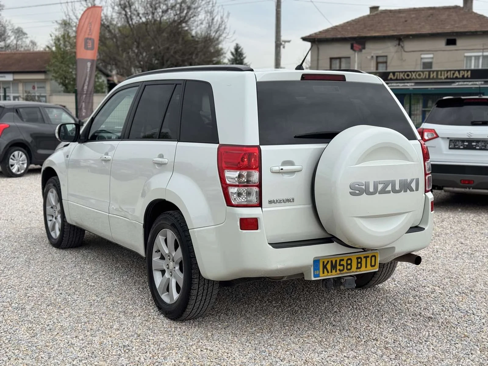 Suzuki Grand vitara 3.2 V6, снимка 3 - Автомобили и джипове - 54224776