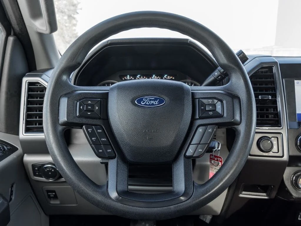 Ford F150 XLT * SuperCrew * АвтоКредит * (ЦЕНА ДО БГ), снимка 6 - Автомобили и джипове - 55514826