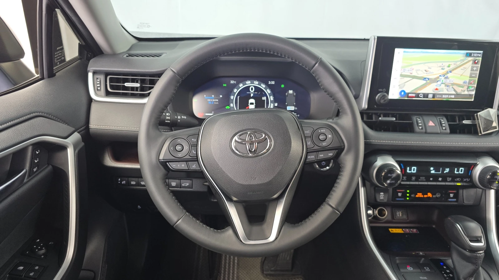 Toyota Rav4 4WD Limited Hybrid, снимка 12 - Автомобили и джипове - 56289414