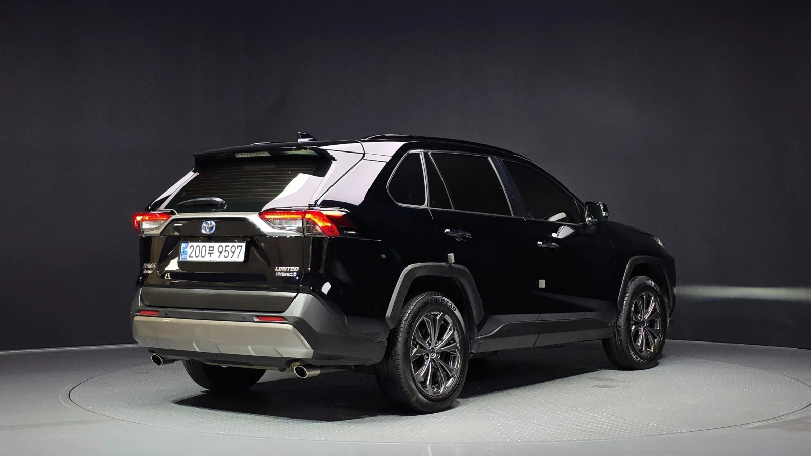 Toyota Rav4 4WD Limited Hybrid, снимка 2 - Автомобили и джипове - 56289414