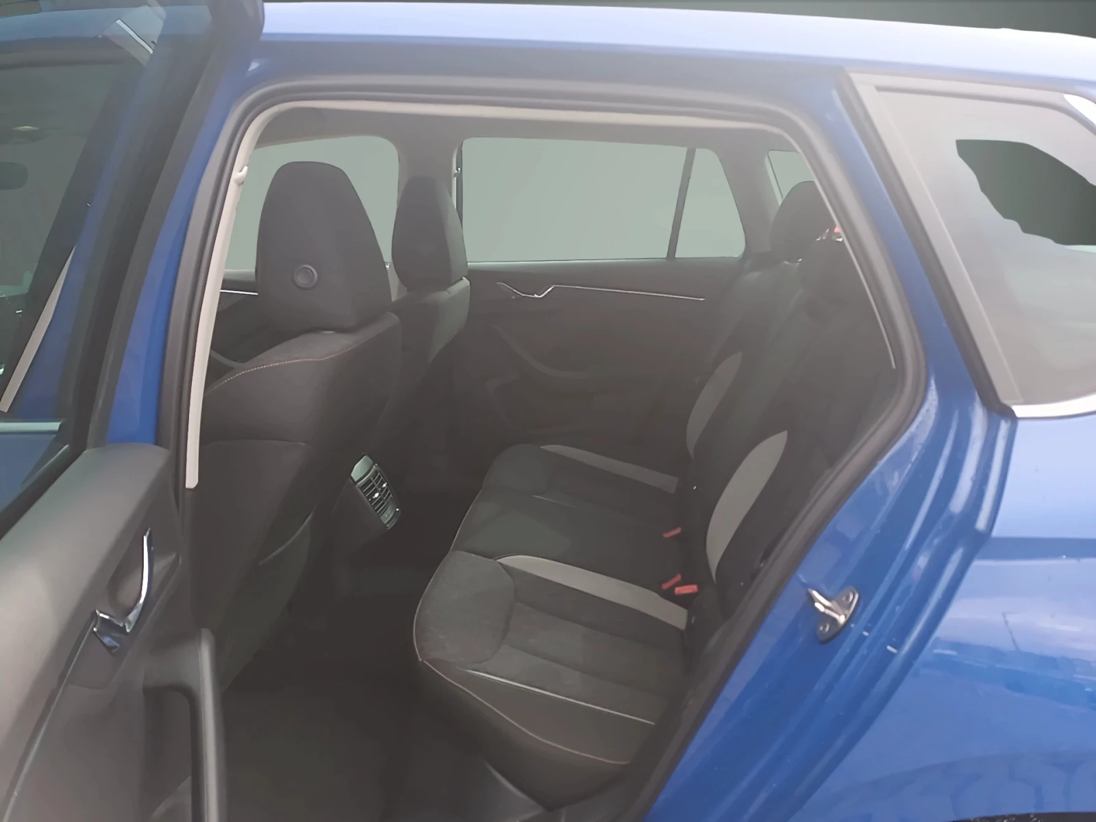 Skoda Kamiq 1.5TSI / 6MT | Mobile.bg � ����������� 12