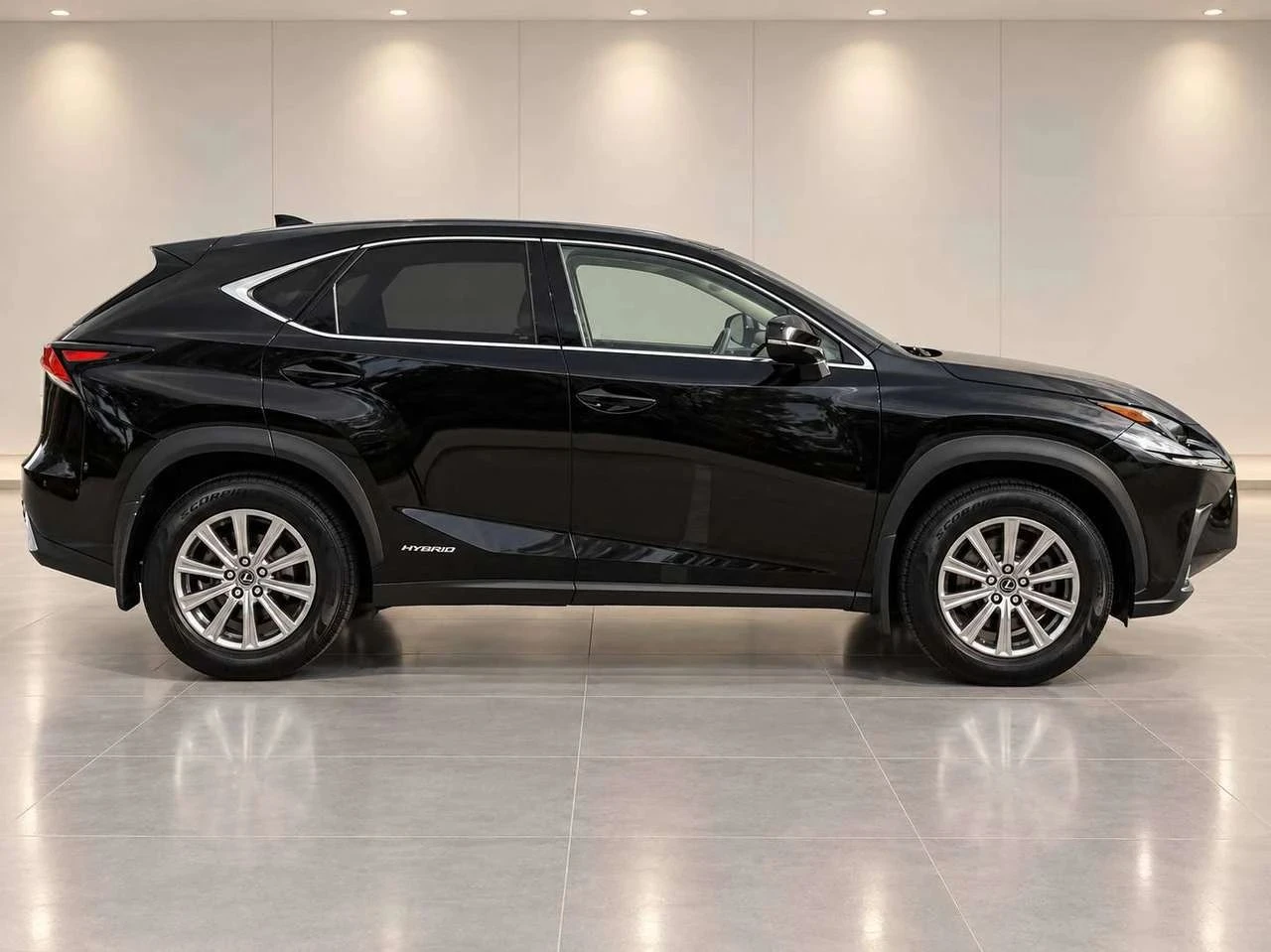 Lexus NX, снимка 7 - Автомобили и джипове - 56714923