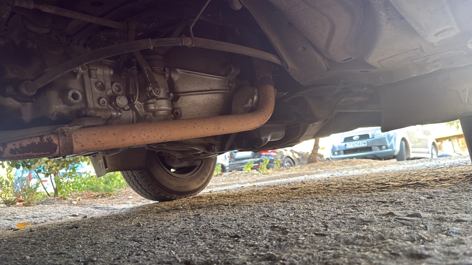 Toyota Hiace 2.4 - изображение 7