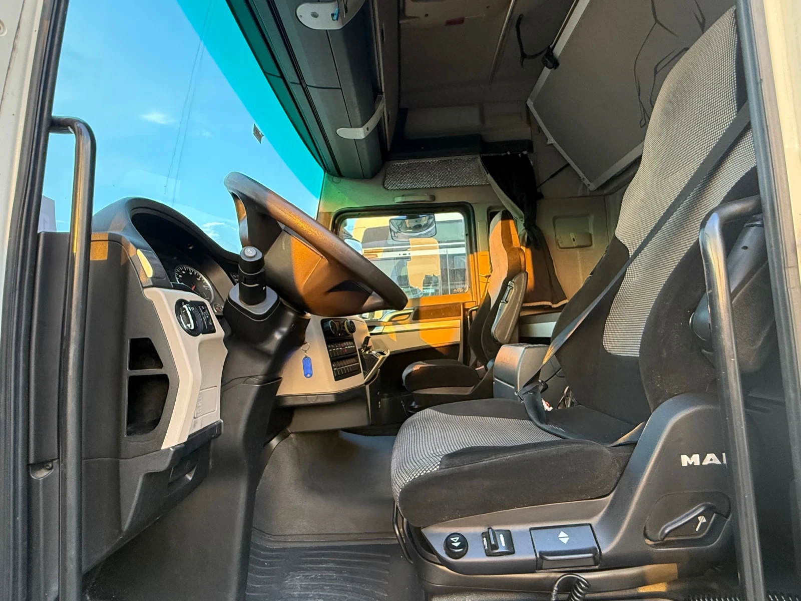 Man Tgx TGX 18.500 - изображение 5