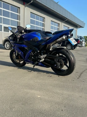 Yamaha YZF-R1 | Mobile.bg    5