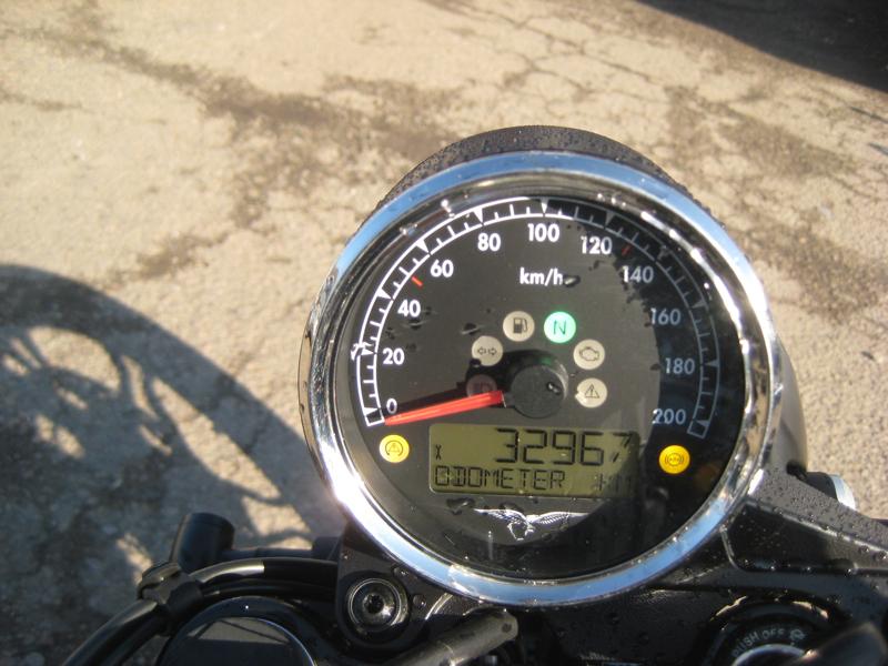 Moto Guzzi V 750, снимка 7 - Мотоциклети и мототехника - 35742414