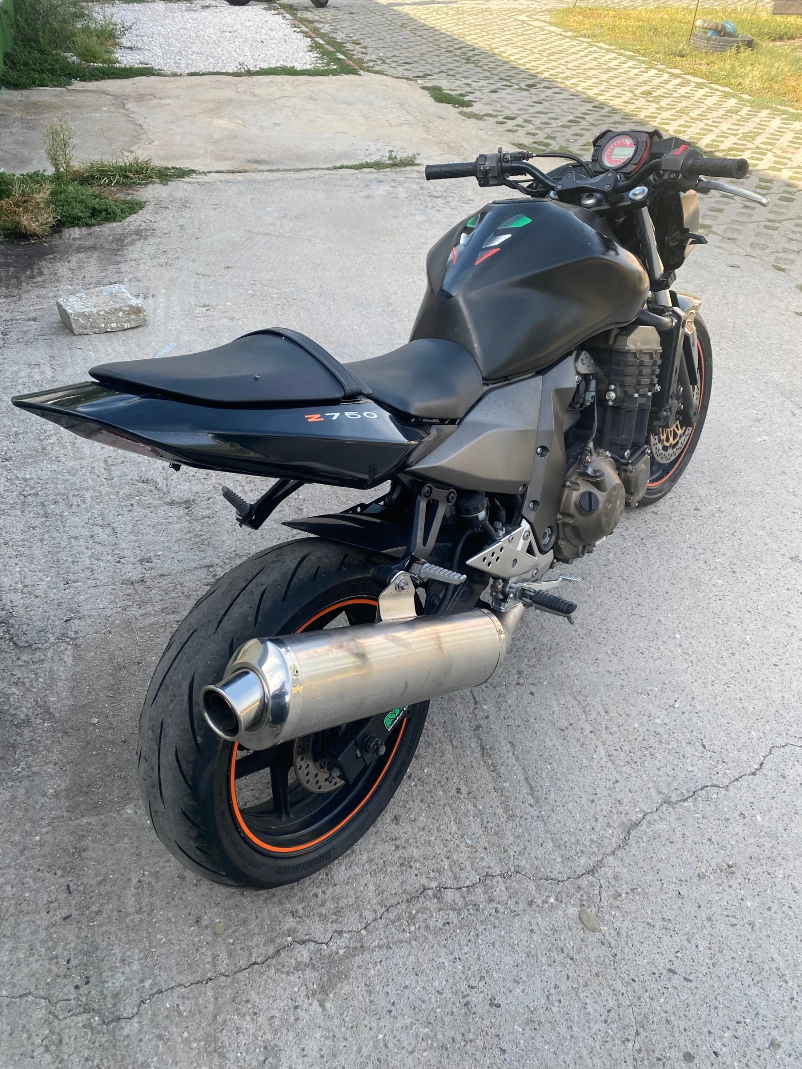 Kawasaki Z Z750 - изображение 6