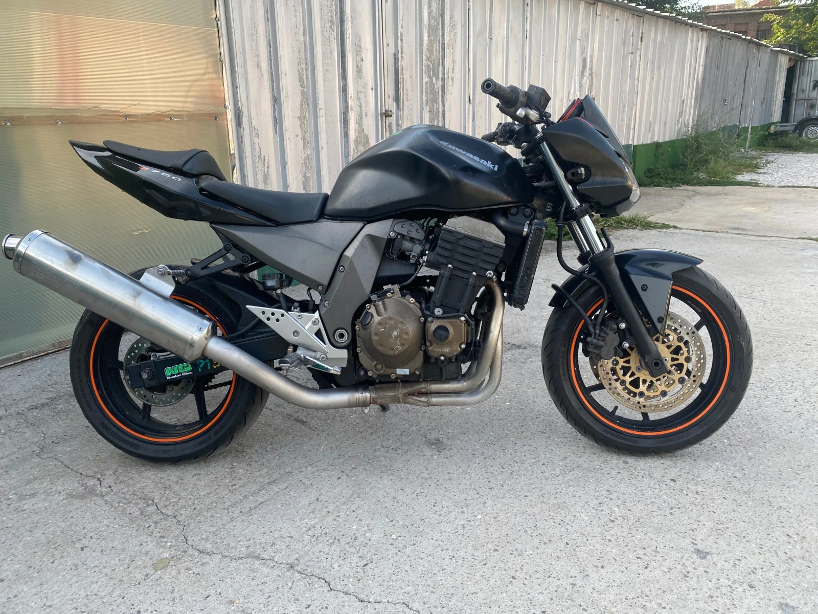 Kawasaki Z Z750 - изображение 8