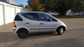 Интериор и аксесоари за Mercedes-Benz A 140, снимка 2