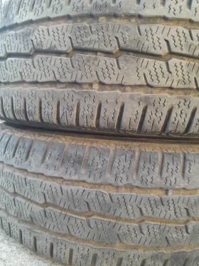 Гуми Зимни 205/70R15, снимка 6 - Гуми и джанти - 48104510