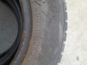 Гуми Зимни 205/70R15, снимка 5 - Гуми и джанти - 48104510