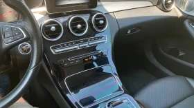 Mercedes-Benz C 300, снимка 11