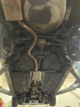 Subaru Legacy 2.0 Swiss Перфектна, снимка 15