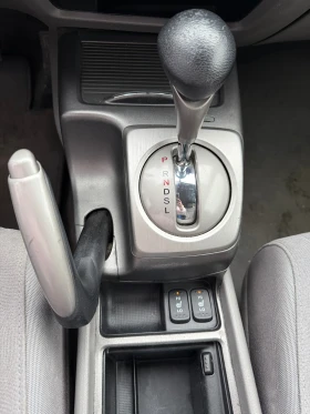 Honda Civic 1.3I, снимка 11