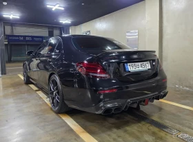 Mercedes-Benz E 63 AMG 4MATIC+ * CARBON* BRABUS* EXHAUST* BURMESTER* ОБДУ, снимка 2