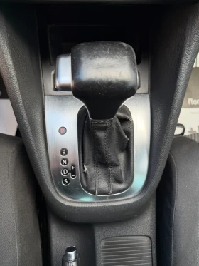 VW Golf 2.0 TDI автомат, снимка 10