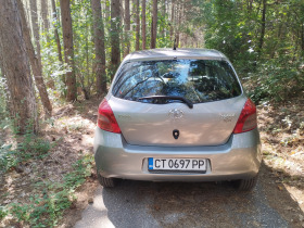 Toyota Yaris 1.3VVTI, снимка 4