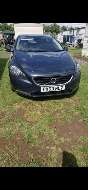     Volvo V40 D2
